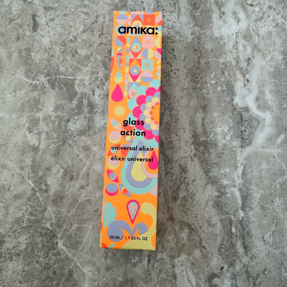 Amika glass action elixir